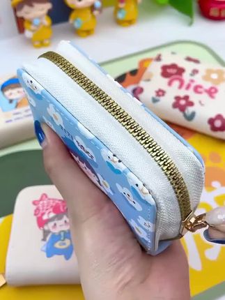 卡包女小巧多卡位大容量韩ins驾驶证小众卡通零钱包个性少女