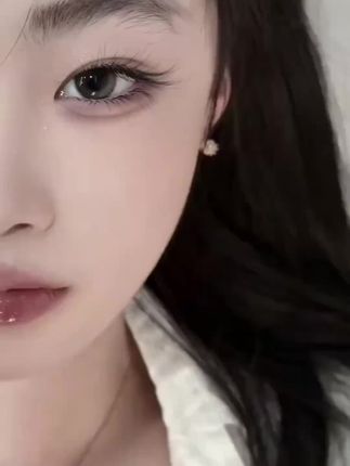 睫毛选对 颜值翻倍 简单三蔟就能轻松改变眼型 这个清冷破碎感狐系睫毛我真的爱了