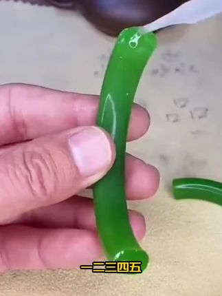 卖爆了!这款胶水能粘不住,可水洗,粘接牢固,不好用包退!