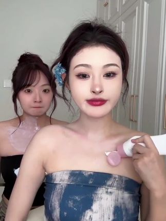 有了这玩意儿,谁还不是个女神啦~ #身体素颜霜 #UNNY #冷白皮