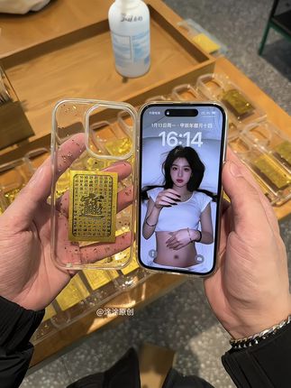 青春没有售价,看到喜欢的壳子必须拿下!!