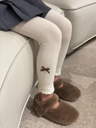 这才是小公主的打底裤,弹力大不紧绷,面料细腻软绵,舒适贴身,超级百搭!