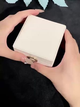 毕业季定情信物!“蓝桉成林鸟归巢” 暗喻双向奔赴
