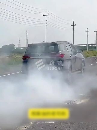 车队老板速看!烟霸批量消烟方案,降低年检不过率省成本 #车队管理 #批量采购 #降本增效#E路驰#冒黑烟#年检